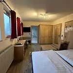 Clemens Otel 3*
