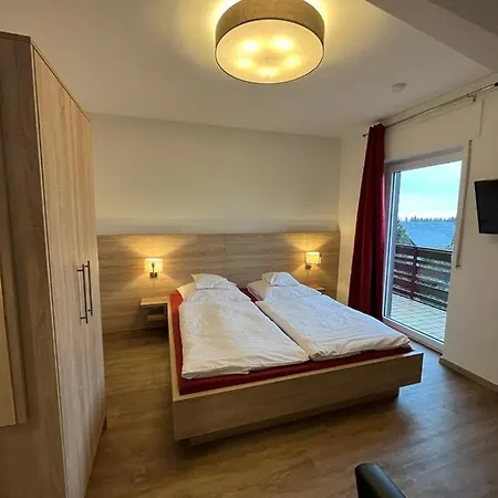Clemens Szálloda 3*