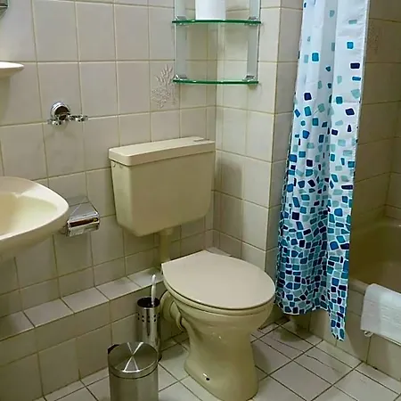 Clemens Hotel 3*