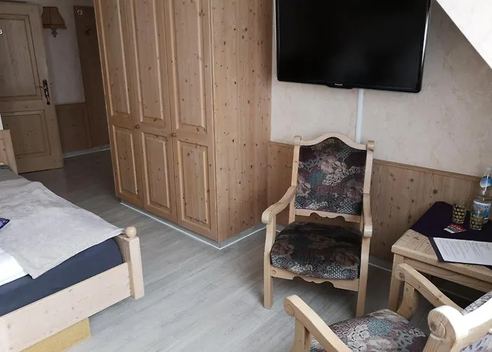 Hotel Clemens 3*