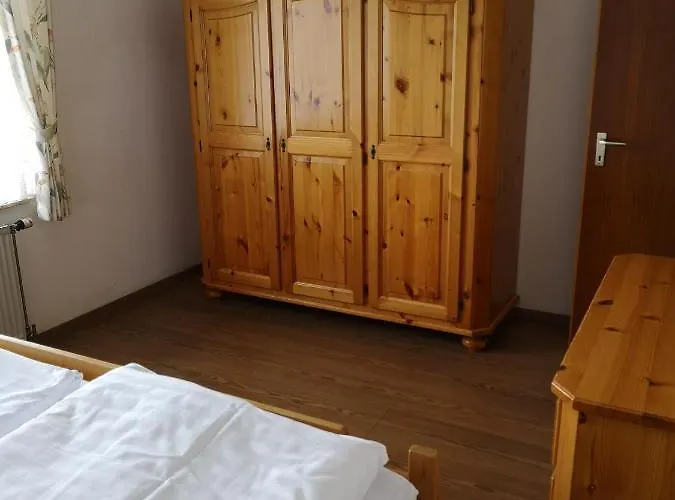 Hotel Clemens 3*